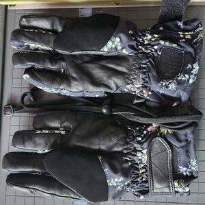 Dakine Black Floral Gloves